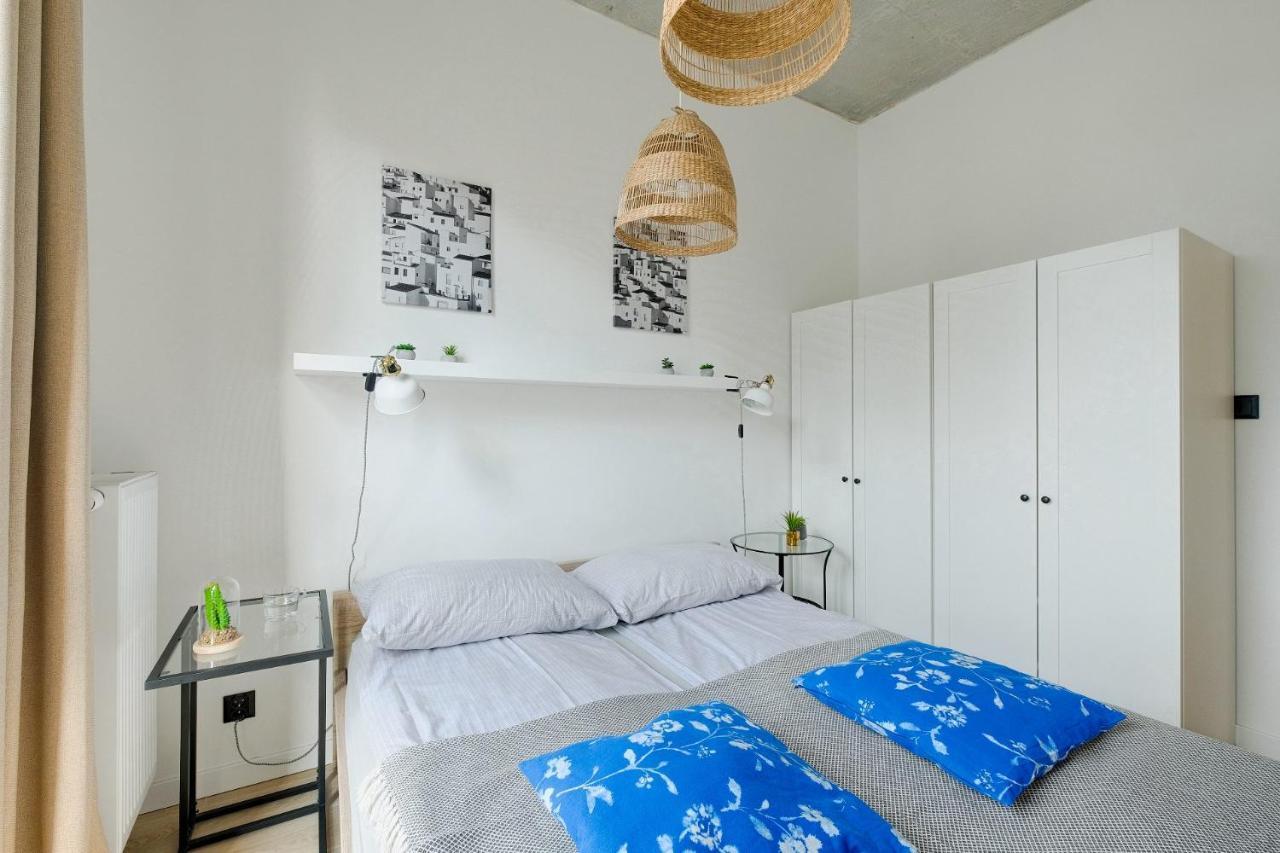 Apartamenty Patriotow 303 Варшава Екстер'єр фото